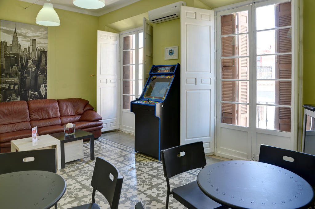 Apartamentos Gold Malaga Exterior photo