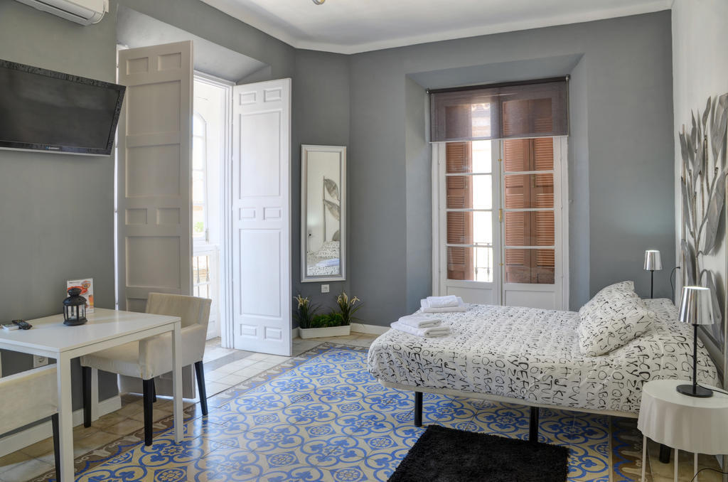 Apartamentos Gold Malaga Room photo
